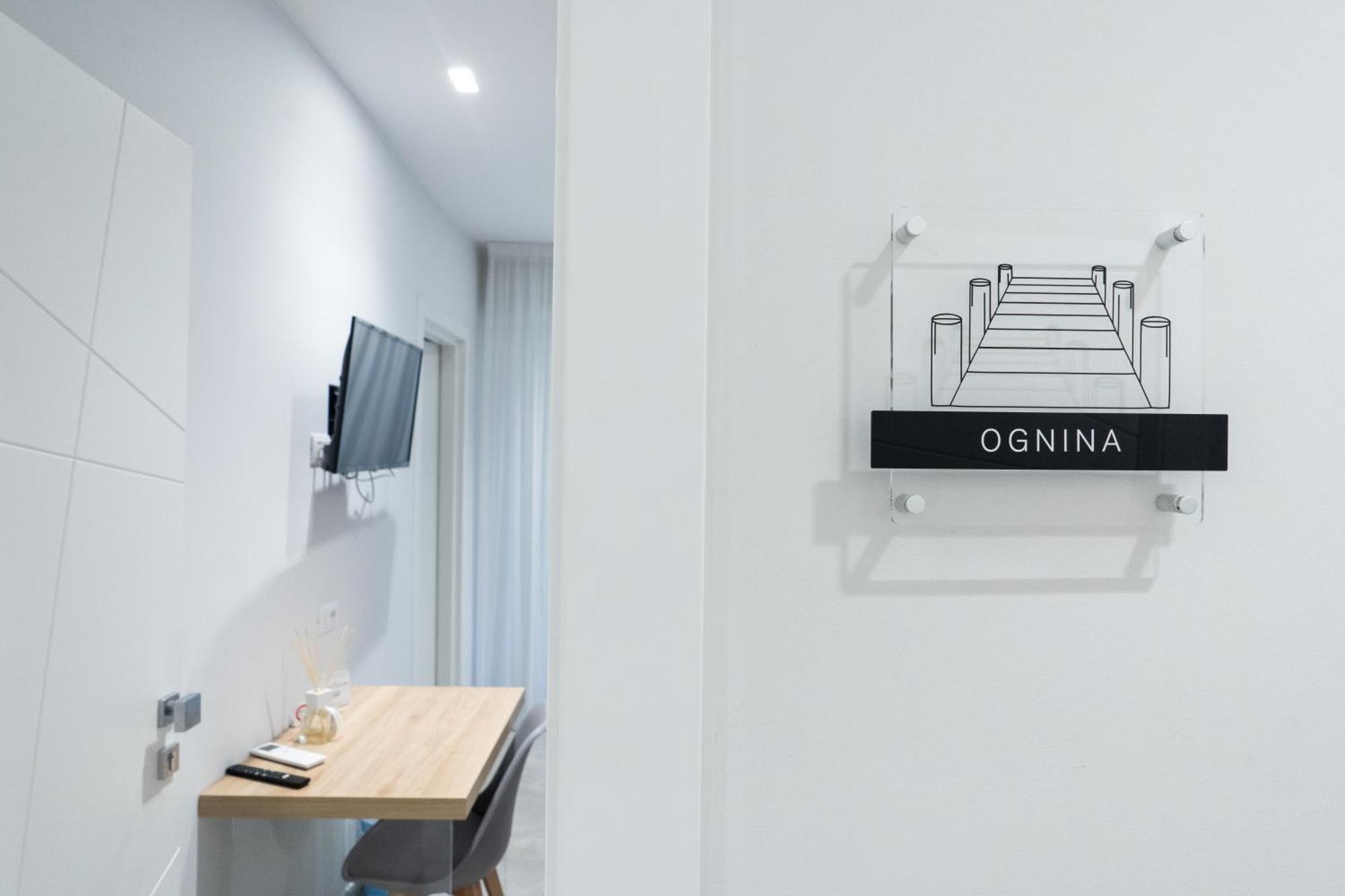 Catania E Dintorni Living Rooms Εξωτερικό φωτογραφία