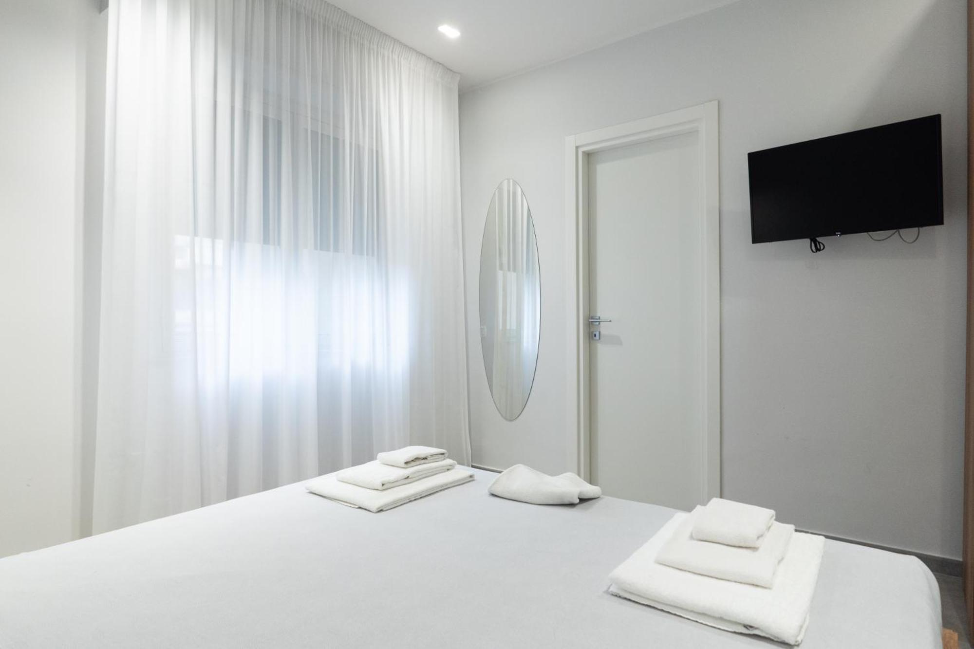 Catania E Dintorni Living Rooms Εξωτερικό φωτογραφία