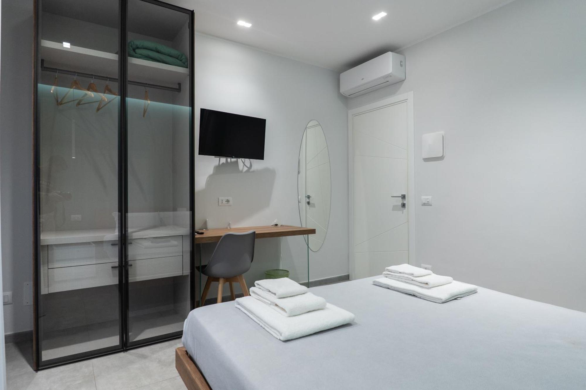 Catania E Dintorni Living Rooms Εξωτερικό φωτογραφία