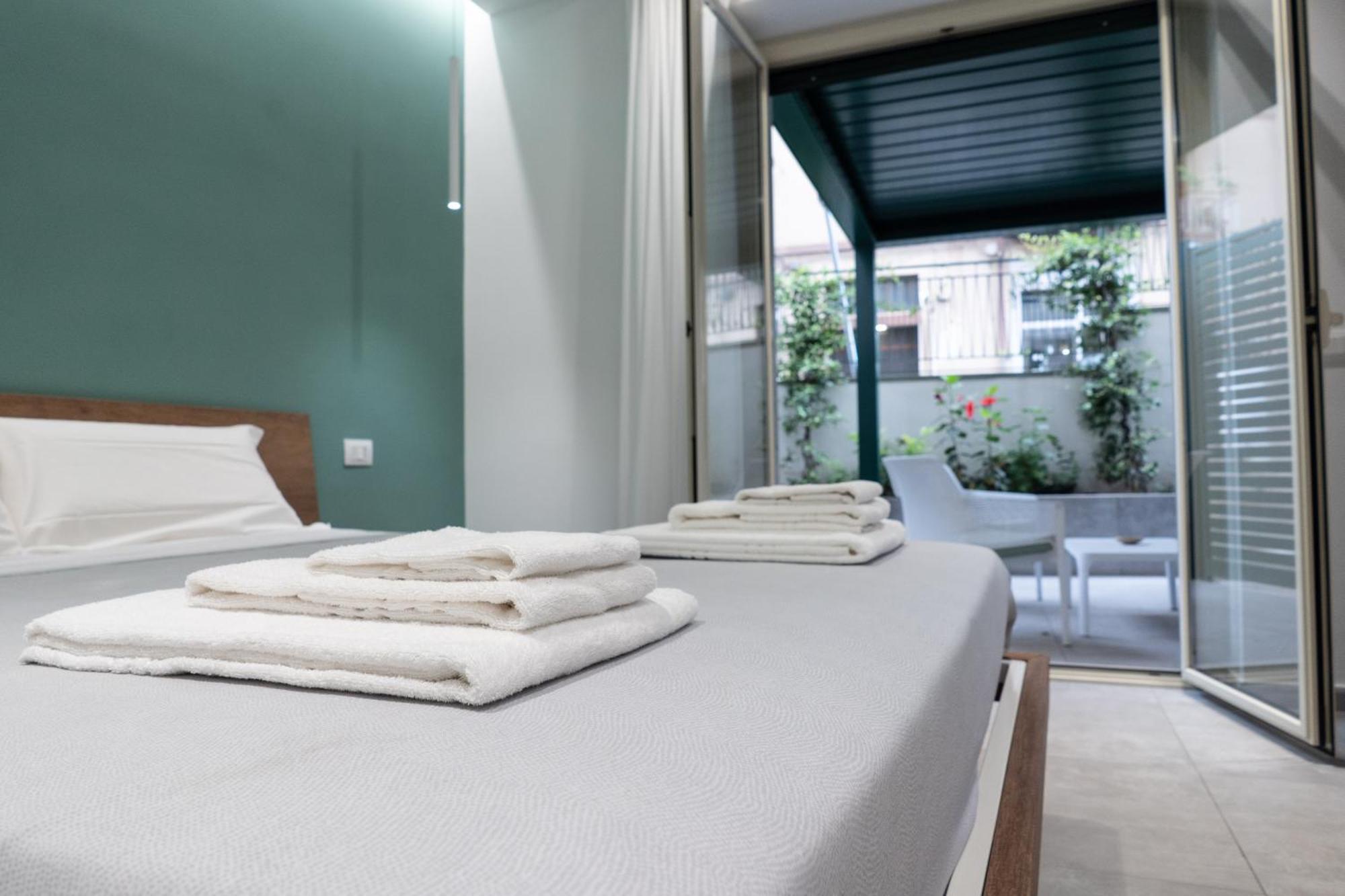 Catania E Dintorni Living Rooms Εξωτερικό φωτογραφία